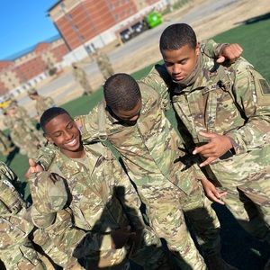 Meet your Posher, Robbie